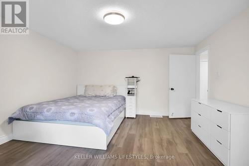 43 Finsbury Crescent, London, ON - Indoor Photo Showing Bedroom