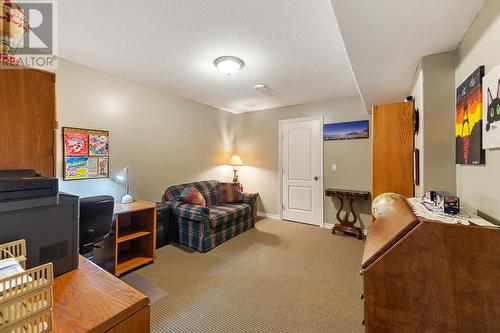 4117 Gallaghers Boulevard S, Kelowna, BC - Indoor