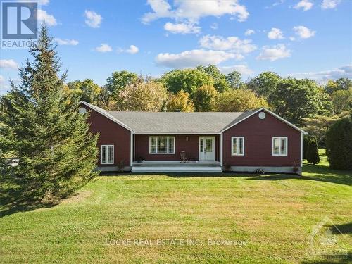 24 Marquette Street, Clarence-Rockland, ON - Outdoor