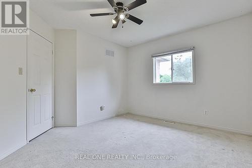 493 Sandalwood Court, Oshawa, ON - Indoor Photo Showing Other Room