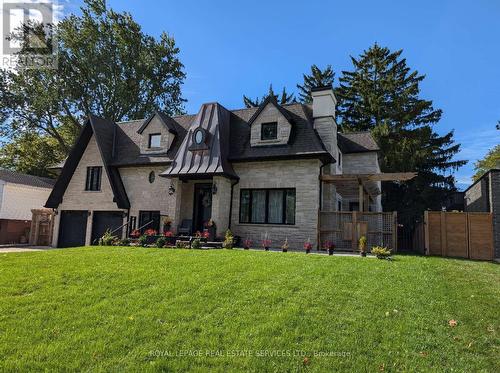 375 Arden Crescent, Burlington, ON - Outdoor With Facade