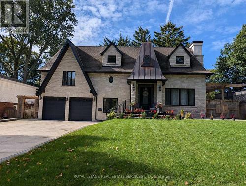 375 Arden Crescent, Burlington, ON - Outdoor With Facade