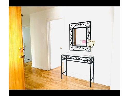 Hall d'entrÃ©e - 1107 Rue Macdonald, Laval (Chomedey), QC -  Photo Showing Other Room