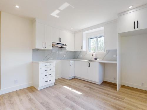 Cuisine - 1525 Place Kirkland, Dorval, QC - Indoor Photo Showing Kitchen