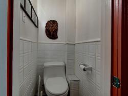 Powder room - 