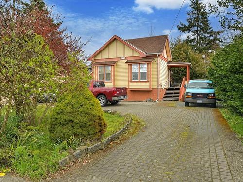 1729 Foul Bay Rd, Oak Bay, BC 