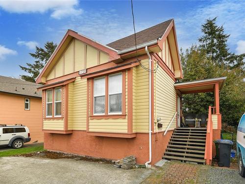 1729 Foul Bay Rd, Oak Bay, BC 