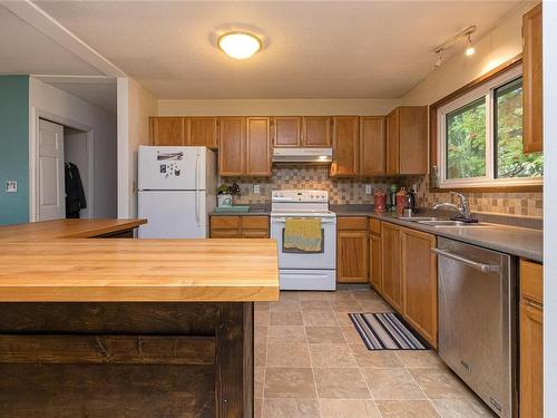 7765 Trentelmann Pl, Central Saanich, BC 