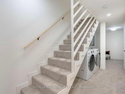 40 Fullerton Ave, Hamilton, ON - Indoor Photo Showing Laundry Room