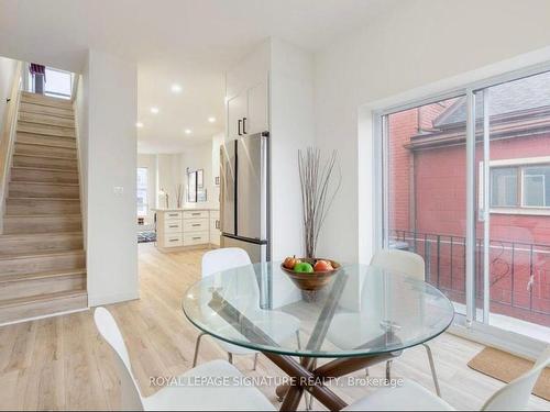 40 Fullerton Ave, Hamilton, ON - Indoor Photo Showing Dining Room