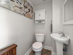 Powder room - 