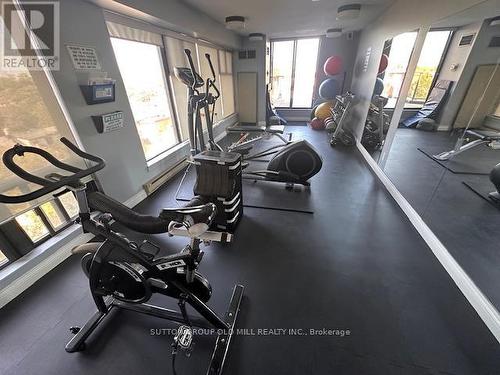 211 - 456 College Street, Toronto, ON - Indoor Photo Showing Gym Room