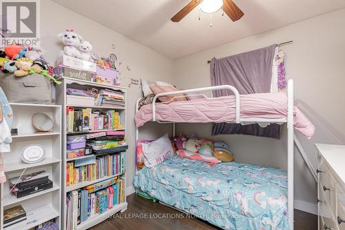 31 Courtice Crescent, Collingwood, ON - Indoor Photo Showing Bedroom