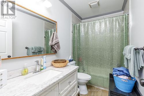 31 Courtice Crescent, Collingwood, ON - Indoor Photo Showing Bathroom