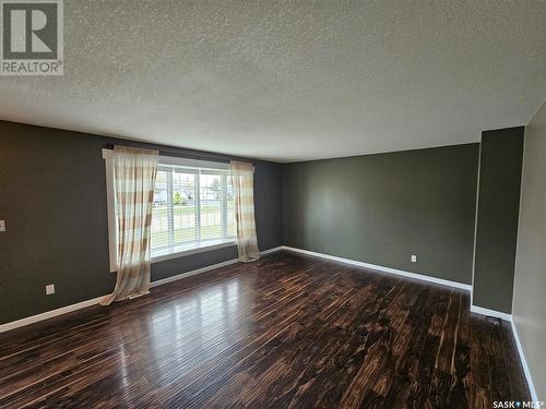 14 Macrae Bay, Carlyle, SK - Indoor Photo Showing Other Room