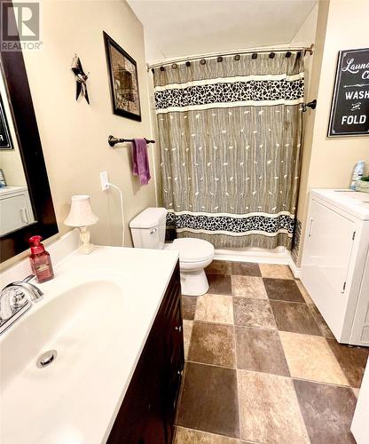 7 Random Crescent, Clarenville, NL - Indoor Photo Showing Bathroom