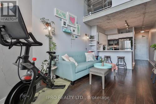 415 - 255 Richmond Street E, Toronto, ON - Indoor