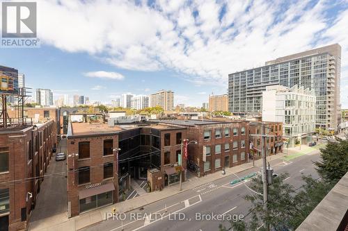 415 - 255 Richmond Street E, Toronto, ON - Outdoor