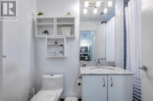 1701 - 150 East Liberty Street, Toronto, ON - Indoor Photo Showing Bathroom