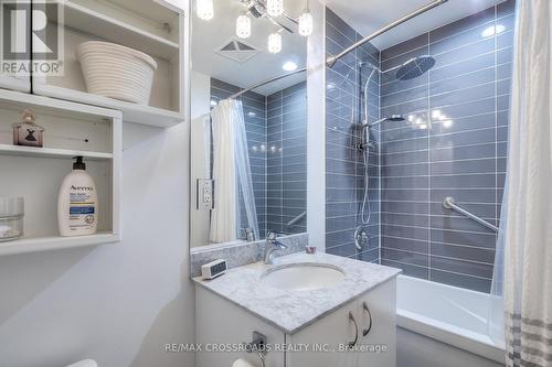 1701 - 150 East Liberty Street, Toronto, ON - Indoor Photo Showing Bathroom