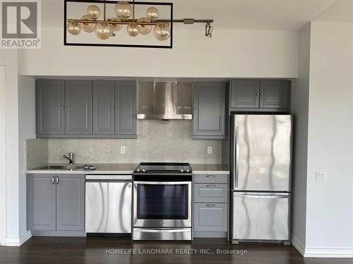 3103 - 33 Charles Street E, Toronto, ON - Indoor Photo Showing Kitchen