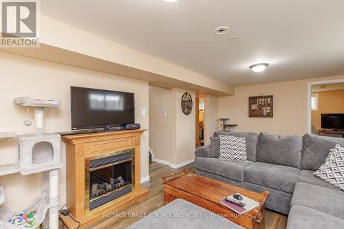 51 Raglan Street, Collingwood, ON - Indoor Photo Showing Living Room With Fireplace