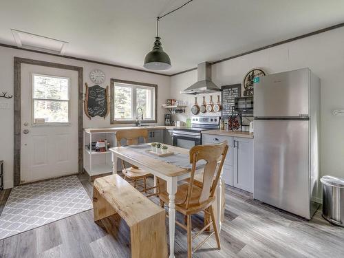 Kitchen - 1837 Rg Du Nord, Saint-Raymond, QC - Indoor Photo Showing Dining Room