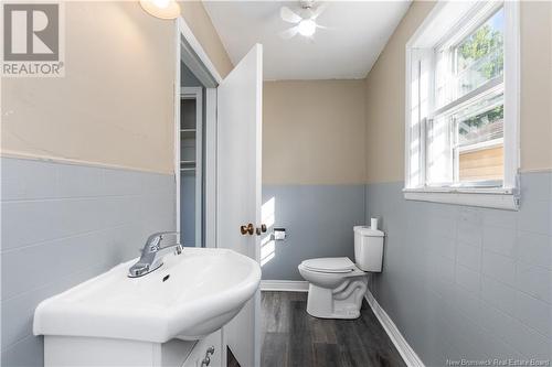 41 De L'Église Avenue, Saint-Antoine, NB - Indoor Photo Showing Bathroom