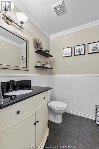 4237 Pearleaf Court, Windsor, ON - Indoor Photo Showing Bathroom