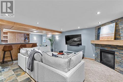 4237 Pearleaf Court, Windsor, ON - Indoor With Fireplace