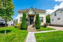 69 East Park Drive, Woodstock, ON  - Outdoor With Facade 