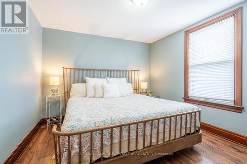 69 East Park Drive, Woodstock, ON - Indoor Photo Showing Bedroom