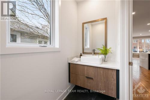 162 Prince Albert Street, Ottawa, ON - Indoor Photo Showing Bathroom