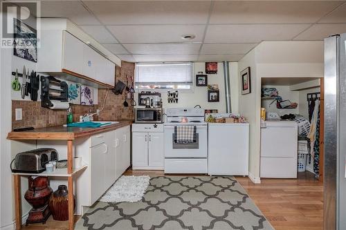 349 David Street, Sudbury, ON - Indoor Photo Showing Kitchen