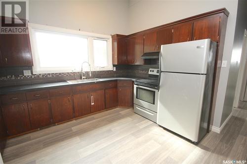 303 River Heights Drive, Langenburg, SK - Indoor Photo Showing Kitchen