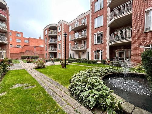 ExtÃ©rieur - 201-5860 Av. De Monkland, Montréal (Côte-Des-Neiges/Notre-Dame-De-Grâce), QC - Outdoor With Balcony With Facade