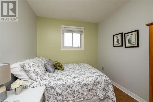 120 Havelock Street, Georgian Bluffs, ON - Indoor Photo Showing Bedroom