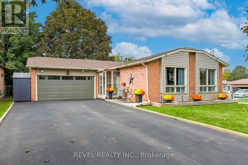 177 Angeline Street N, Kawartha Lakes (Lindsay), ON - Outdoor With Facade