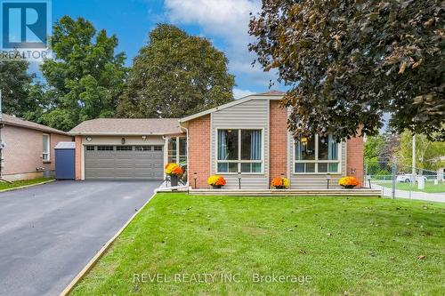 177 Angeline Street N, Kawartha Lakes (Lindsay), ON - Outdoor With Facade