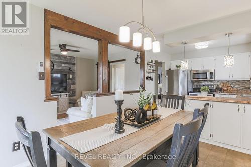 177 Angeline Street N, Kawartha Lakes (Lindsay), ON - Indoor Photo Showing Dining Room