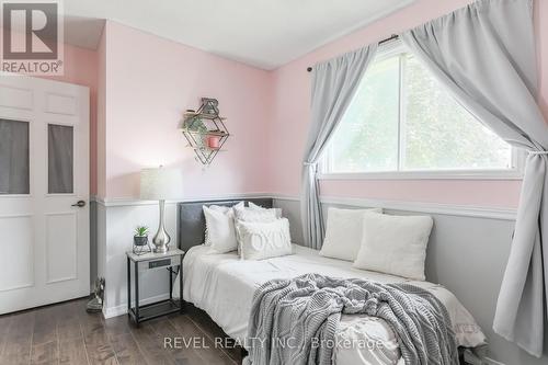 177 Angeline Street N, Kawartha Lakes (Lindsay), ON - Indoor Photo Showing Bedroom