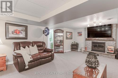 177 Angeline Street N, Kawartha Lakes (Lindsay), ON - Indoor Photo Showing Living Room With Fireplace