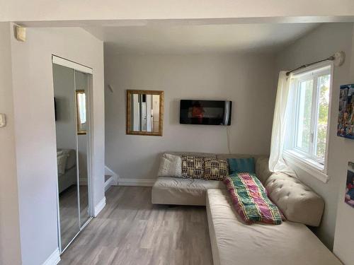 Salon - 35 Rue Archambault, Gatineau (Hull), QC - Indoor Photo Showing Living Room