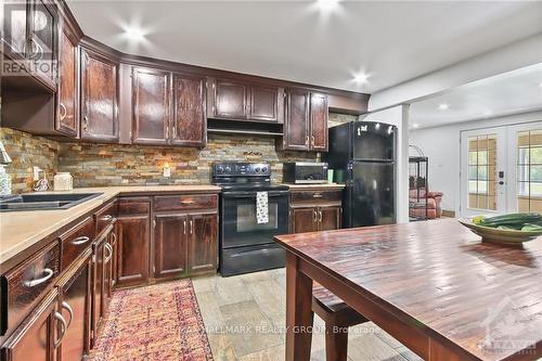 804 Flynn Road, North Grenville, ON - Indoor Photo Showing Kitchen With Double Sink