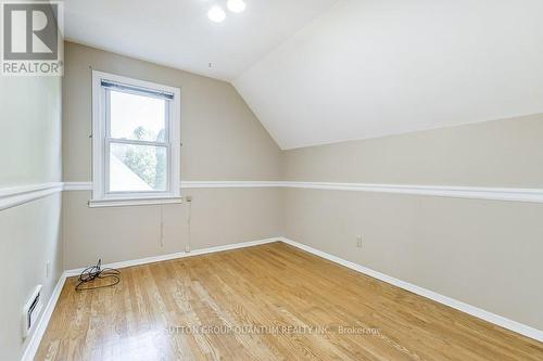 1021 Hedge Drive, Mississauga, ON - Indoor Photo Showing Other Room