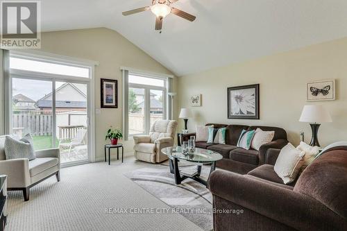 4 Alderwood Court, St. Thomas, ON - Indoor Photo Showing Living Room