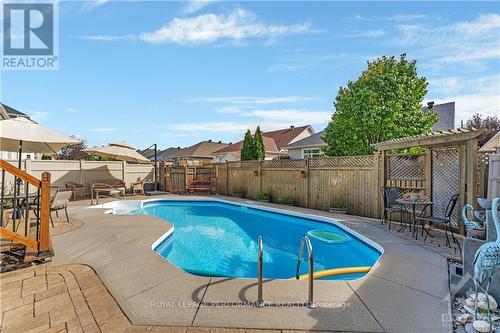 865 Markwick Crescent, Ottawa, ON - Outdoor With In Ground Pool With Backyard