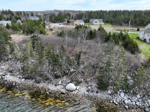 42 Amys Drive, Hackett'S Cove, NS 