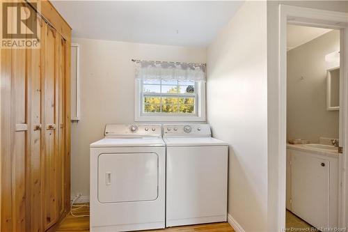 695 De La Petite Riviere, Aldouane, NB - Indoor Photo Showing Laundry Room