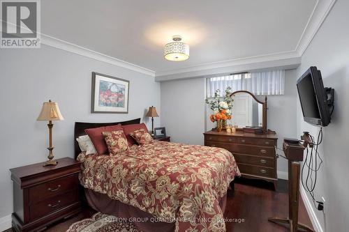 201 - 1400 Dixie Road, Mississauga, ON - Indoor Photo Showing Bedroom